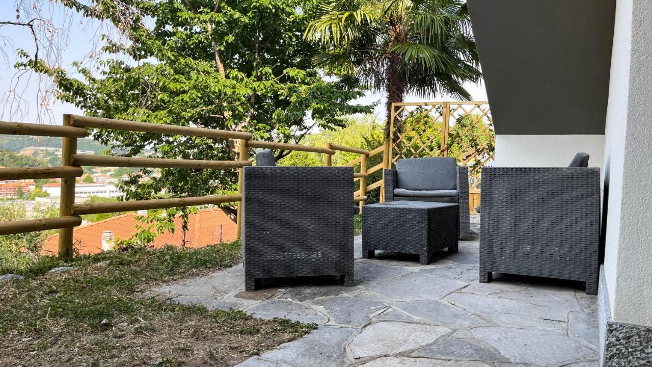 Villa Belvedere_Studio Flat San Fermo della Battaglia ภายนอก รูปภาพ