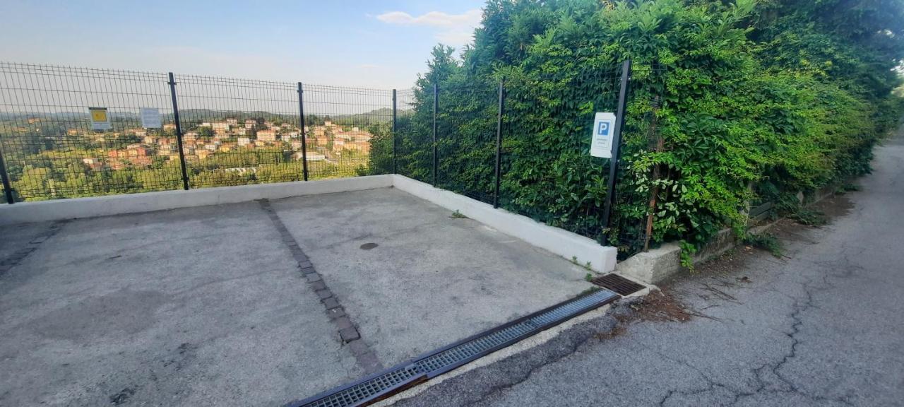 Villa Belvedere_Studio Flat San Fermo della Battaglia ภายนอก รูปภาพ