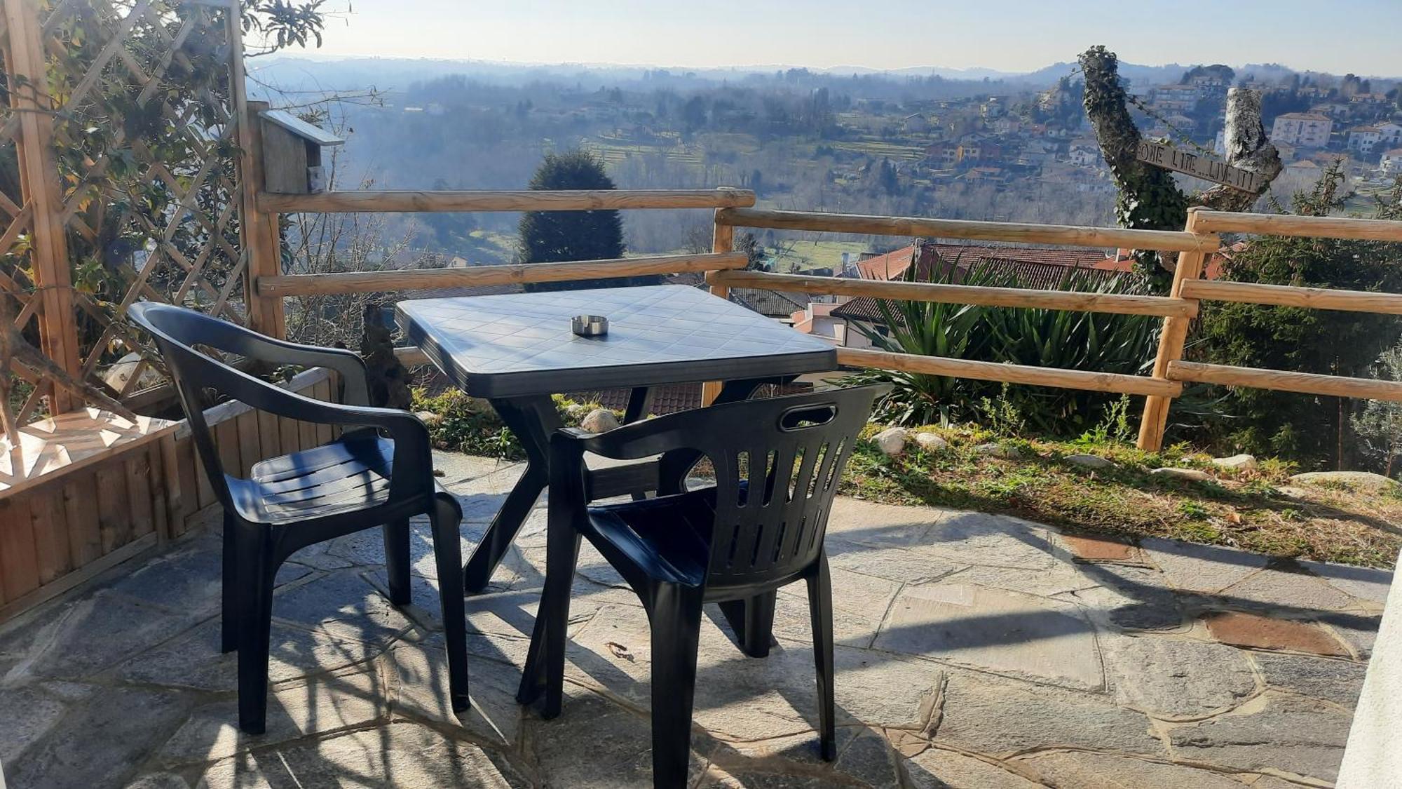 Villa Belvedere_Studio Flat San Fermo della Battaglia ภายนอก รูปภาพ