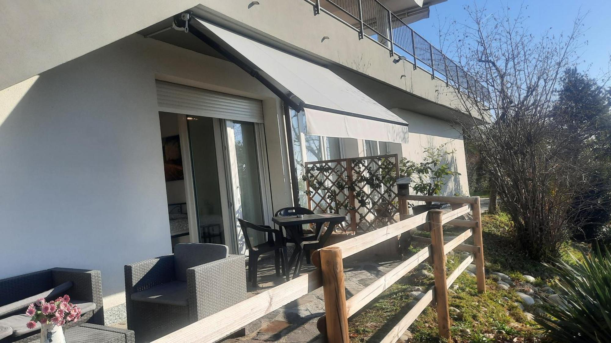 Villa Belvedere_Studio Flat San Fermo della Battaglia ภายนอก รูปภาพ